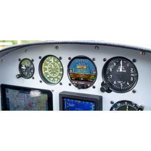 AV-30C Electronic Flight Instrument by uAvionix